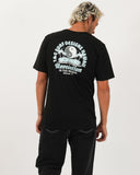 TOWN & COUNTRY North Shore Tee - BLACK