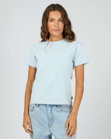 SILENT THEORY Regular Tee - LIGHT BLUE