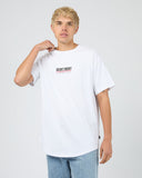 SILENT THEORY League Scoop Tee - WHITE
