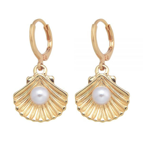 CLASSICS 77 -  Gold Hoop Shell With Pearl Earrings