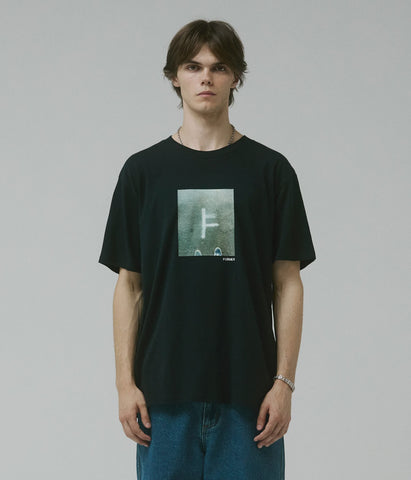 FORMER Grounded T-Shirt - BLACK