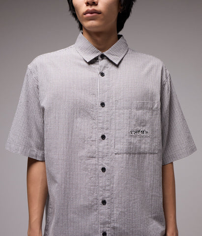 FORMER Vivian Praise Check SS Shirt - BLACK