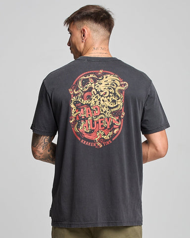 THE MAD HUEYS Kraken Tins Short Sleeve Tee - WASHED BLACK