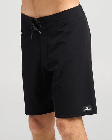 THE MAD HUEYS Life 19" Boardshort - BLACK