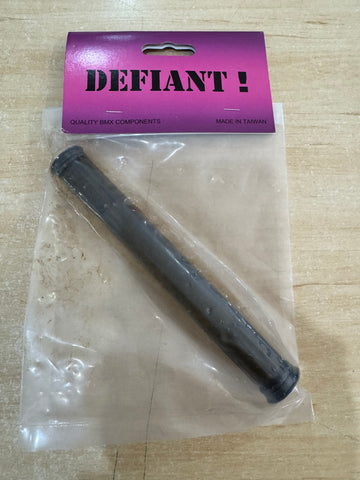 DEFIANT Spindle 8T 19mm  With Bolts