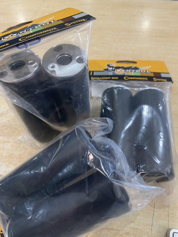 Mr Control Plastic BMX Pegs 10/14mm - BLACK