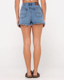 RUSTY - Penny Kick Flare Denim Short - MIDDY BLUE