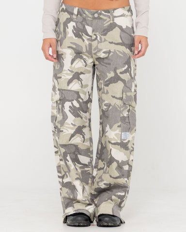 RUSTY Camo-Mile Low Rise Cargo Pant - CAMO