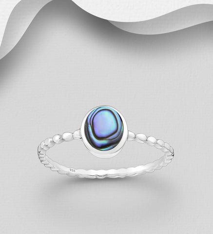 925 Sterling Silver Ring Decorated With Shell