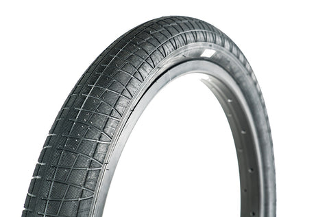 FAMILY - F2128 Tyre 20" x 2.3" - BLACK