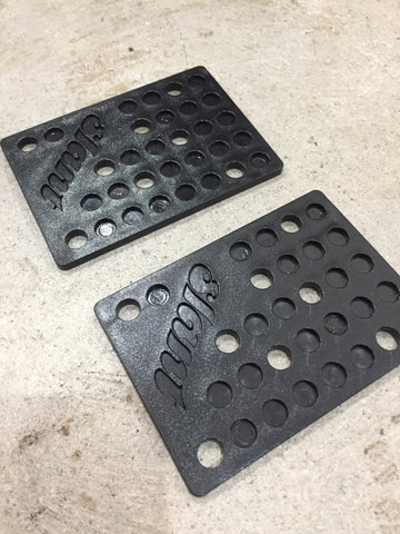 Slant 3mm  Riser Block - BLACK